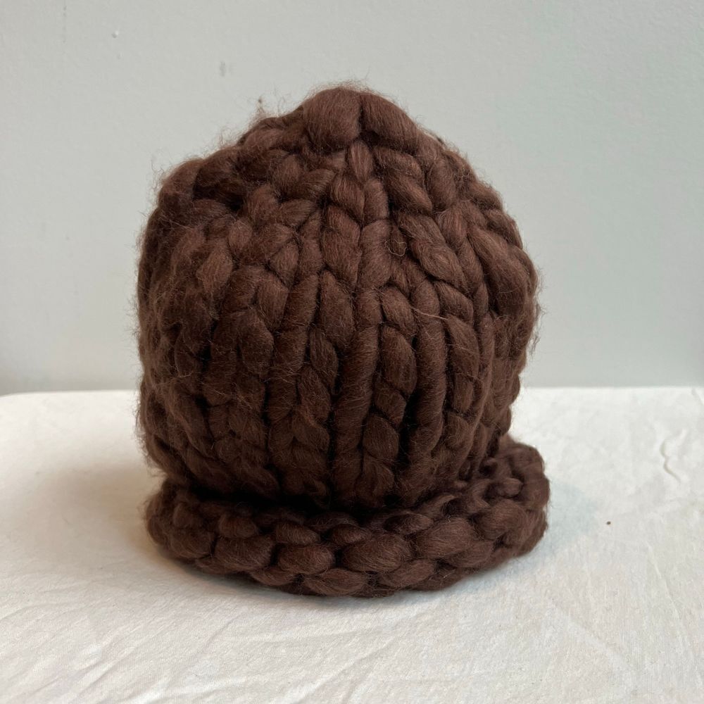 NWOT Knitting Factory Brown Chunky Knit Beanie